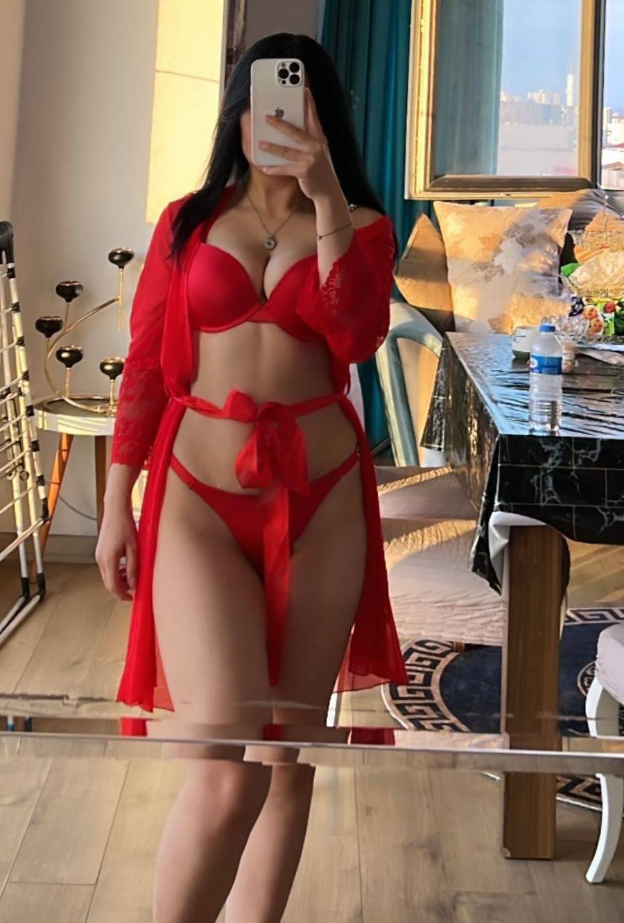 Yabancı Escort Bayanlarla Şehvet Dolu Bir Gece Geçirin